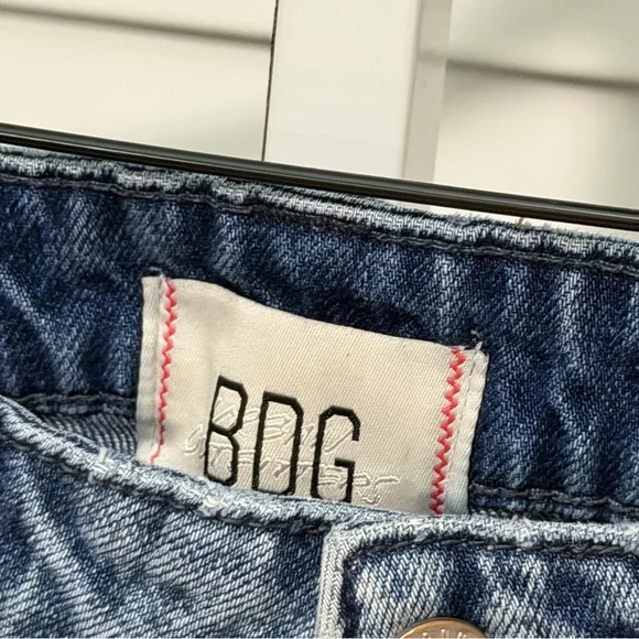 Urban Outfitters BDG Bella Acid Wash Baggy Carpenter Jeans Size 24 - Picture 5 of 8